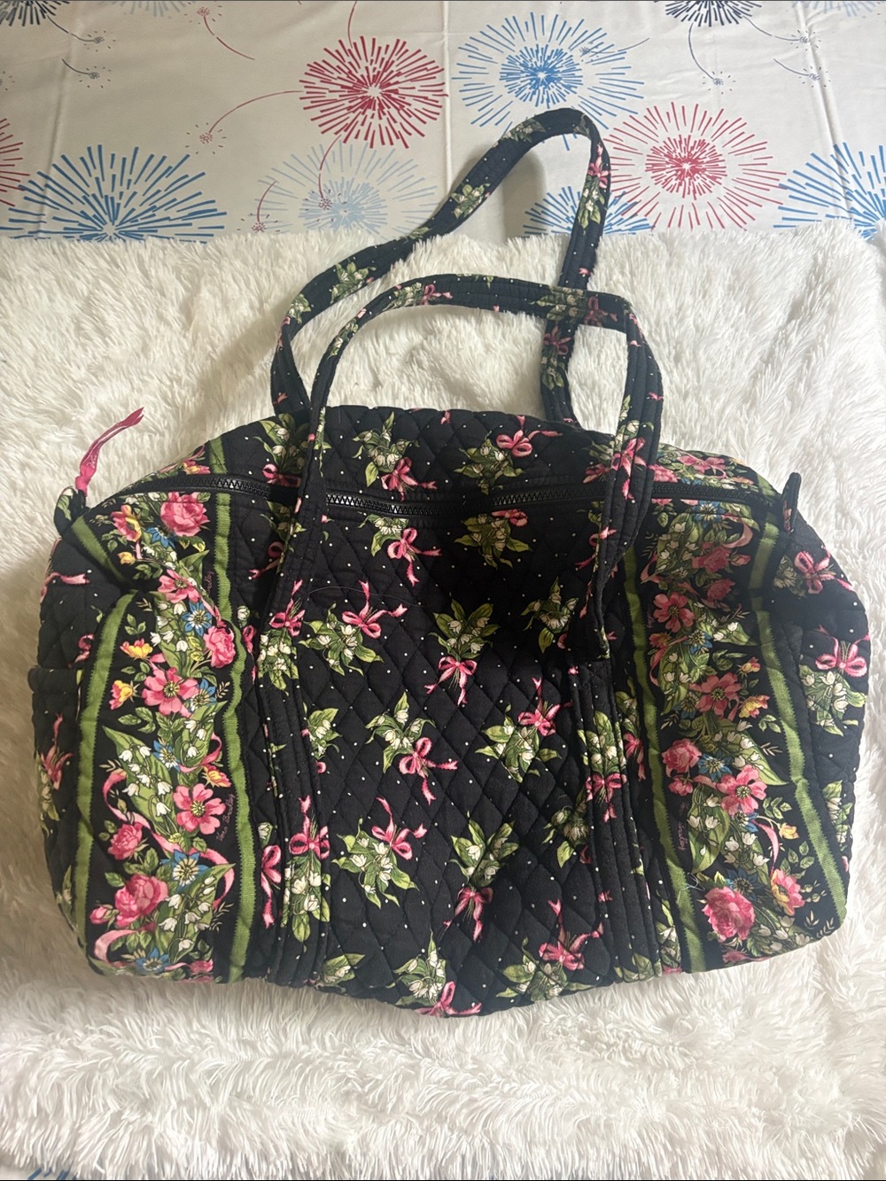 VERA BRADLEY MEDIUM DUFFLE IN NEW HOPE ( retired) print - Picture 5 of 8